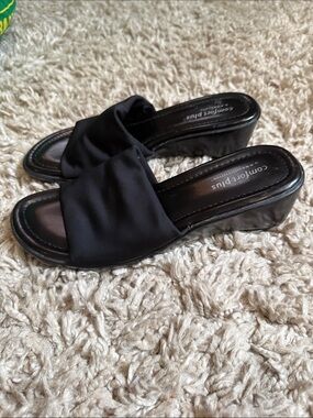 Y2K Comfort Plus by Predictions Black Wide Strap Slide Sandals with Wedge